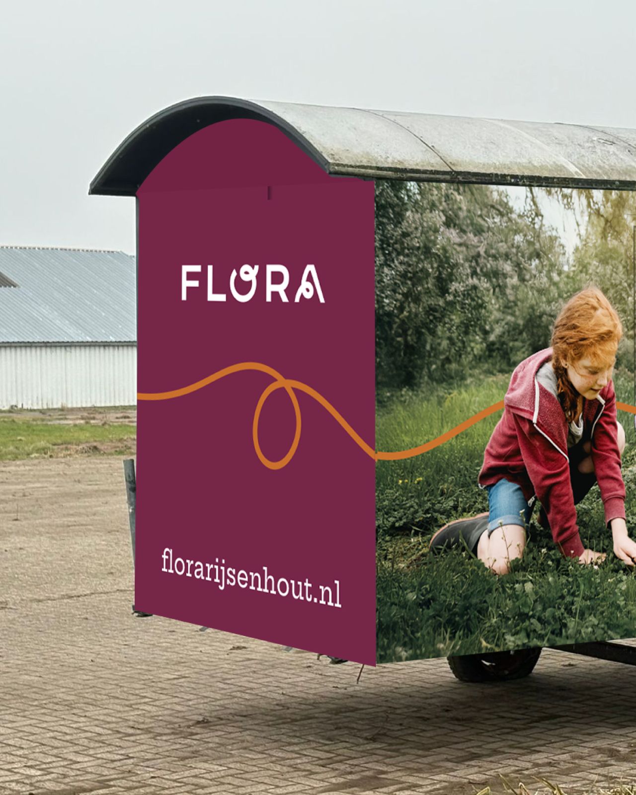 Flora bouwbord op locatie